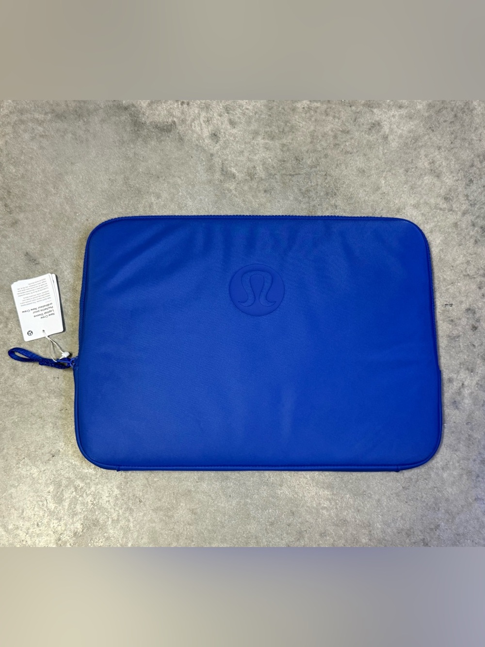 Lululemon New Crew Laptop Sleeve Beach Ball Blue / Wacky Khaki NWT